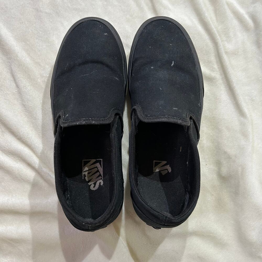 Women's All Black Vans Sneakers